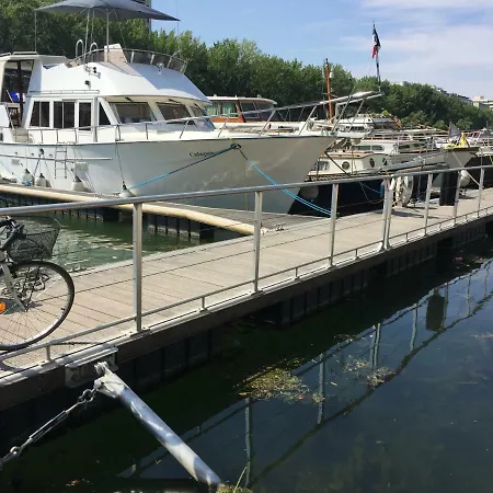 Houseboat In For 6 - Cadaques * Париж