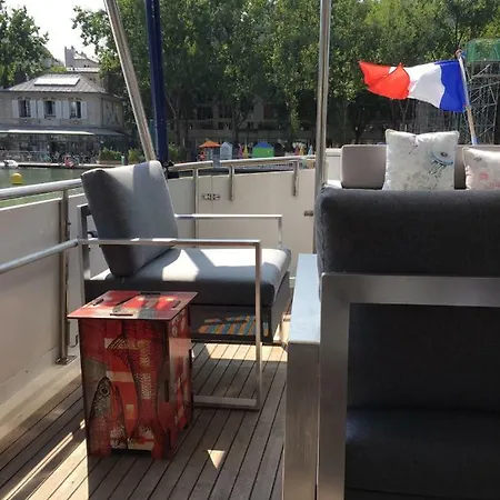 Houseboat In For 6 - Cadaques Ботель Париж